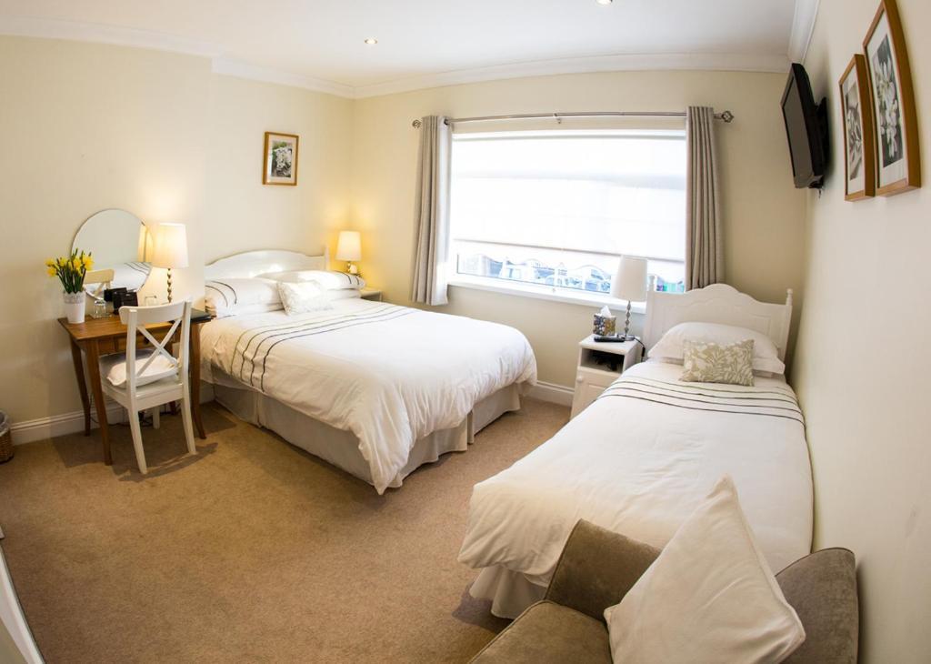 Shantalla Lodge Bed And Breakfast Santry Room photo