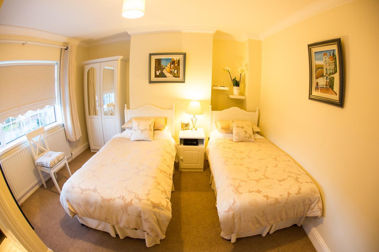 Shantalla Lodge Bed And Breakfast Santry Exterior photo